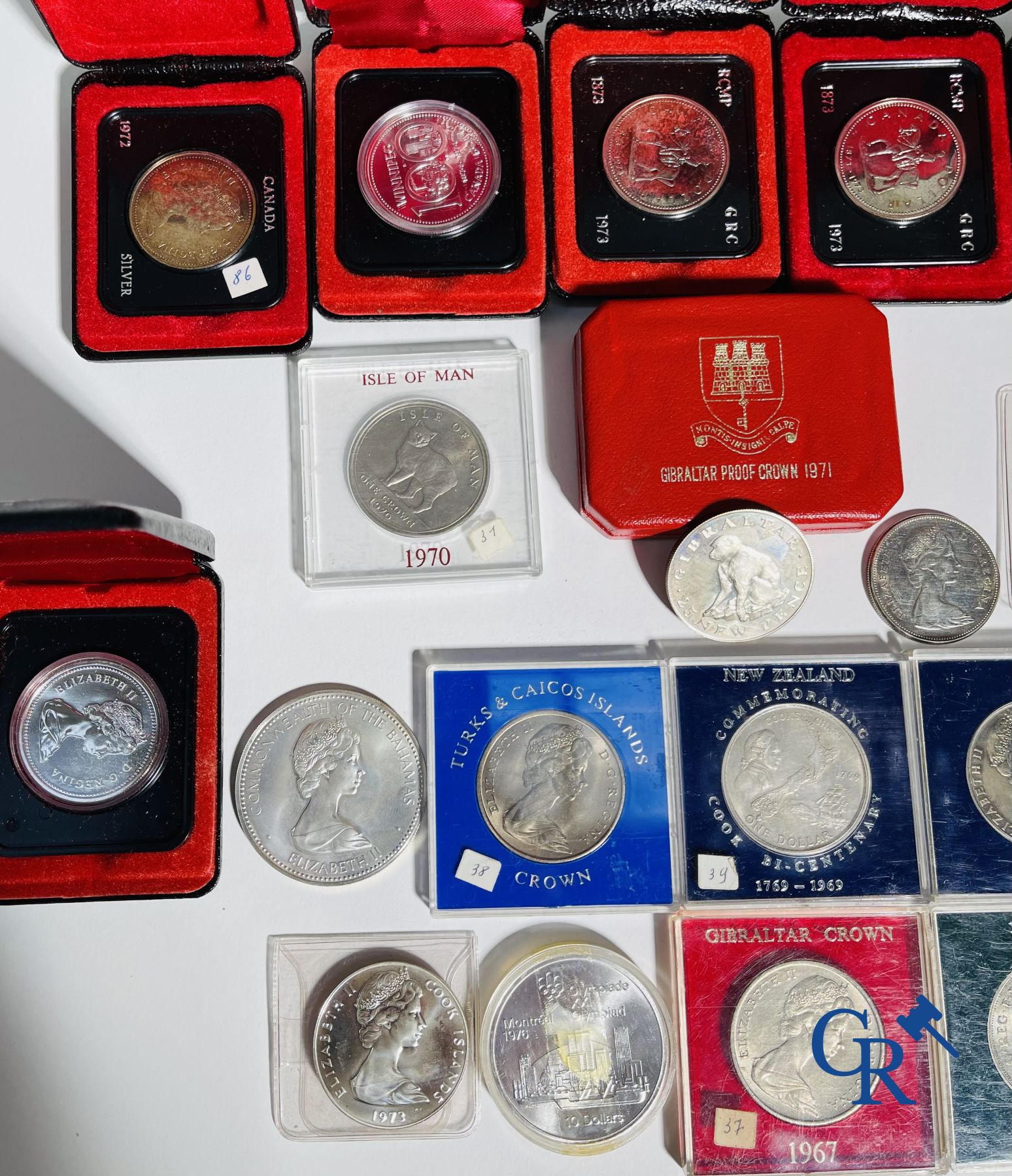 Coins: Large lot of silver coins mainly dollars. - Image 4 of 13