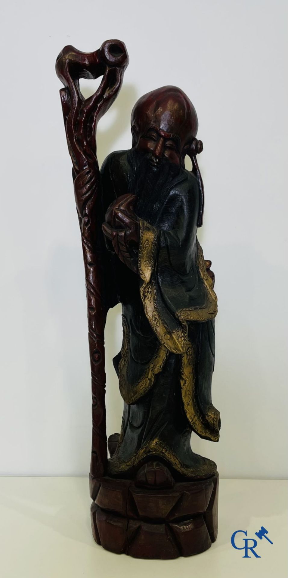 Asian Art: A lot of 6 Chinese wooden pedestals and a large wood-carved Chinese sage. - Image 7 of 12