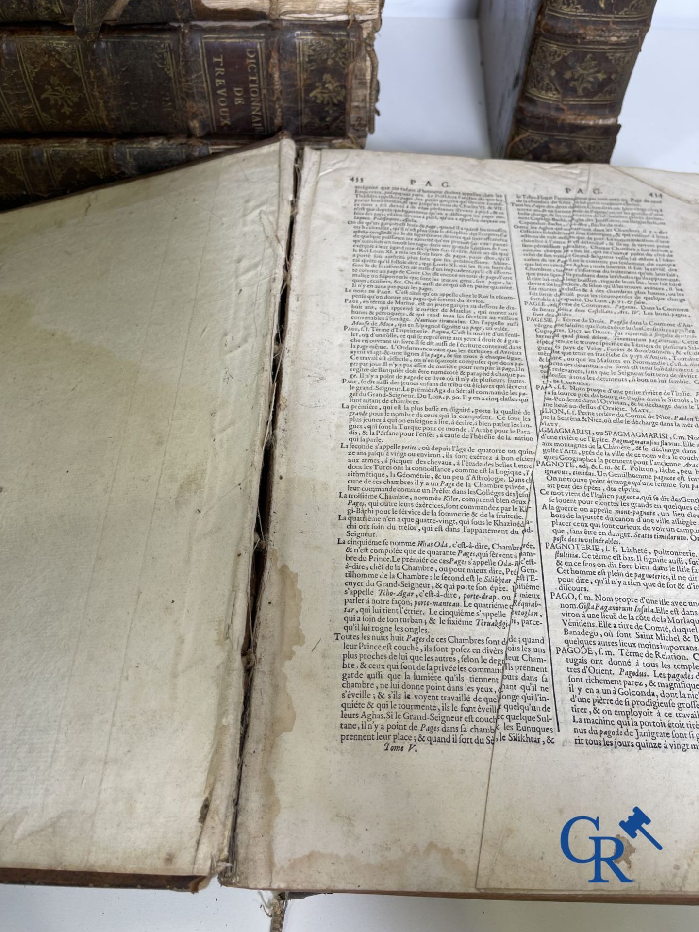 Early printed books: Dictionnaire de Trévoux, Pierre Antoine 1740. - Image 14 of 18