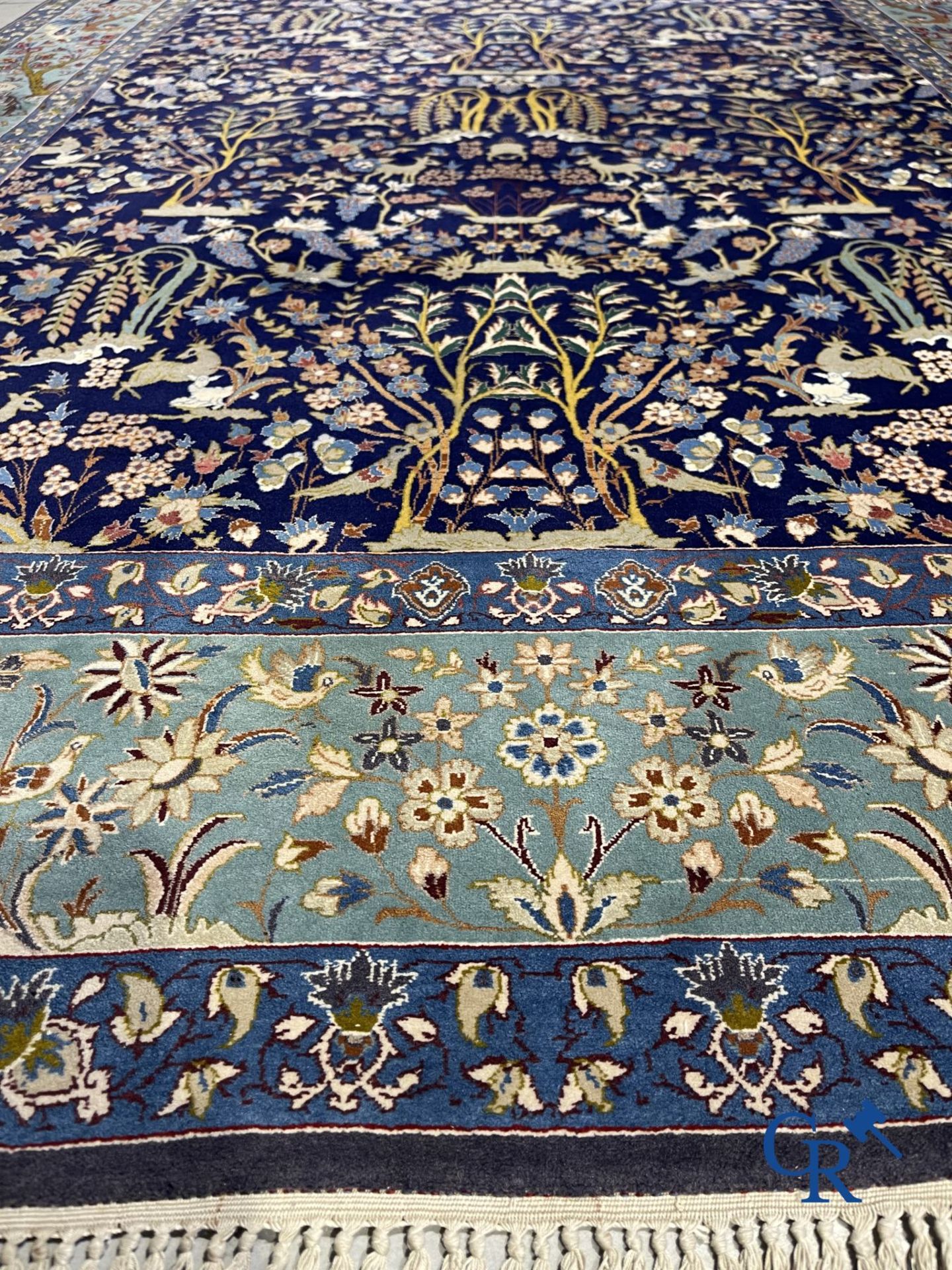 Oriental carpets: Iran. Isfahan, Persian hand-knotted carpet with a decor of animals, birds, plants  - Image 4 of 11
