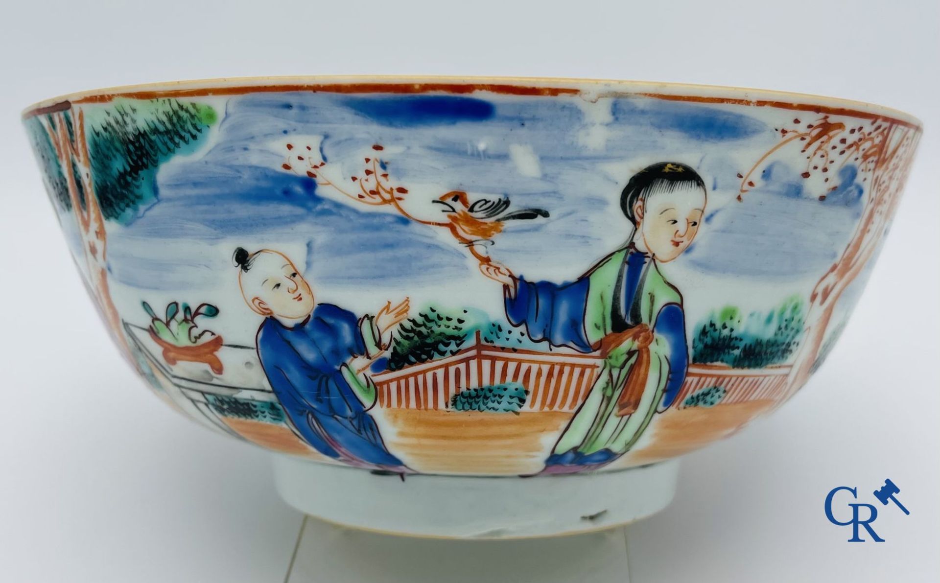 Asian Art: Beautiful lot of Chinese porcelain. - Bild 25 aus 40
