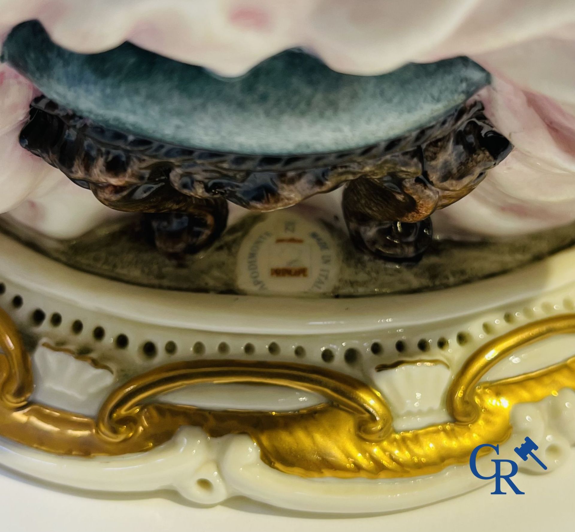 Porcelain: Capodimonte: 2 groups in Italian porcelain with lace. - Bild 10 aus 11