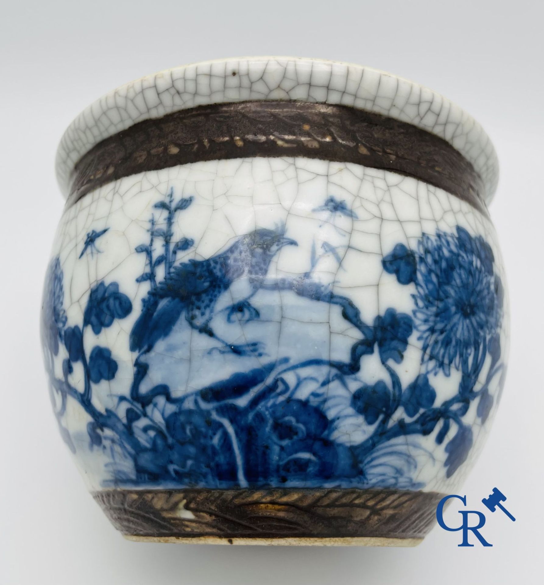 Chinese porcelain: Chinese blue and white bowl, Nanking. 19th century. - Bild 3 aus 9