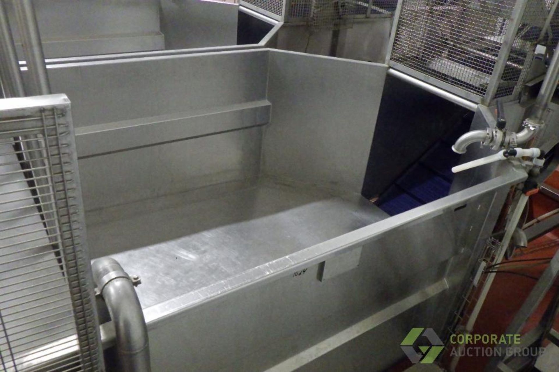 2019 Ten Brink Incline washing conveyor with SS hopper - Image 2 of 12