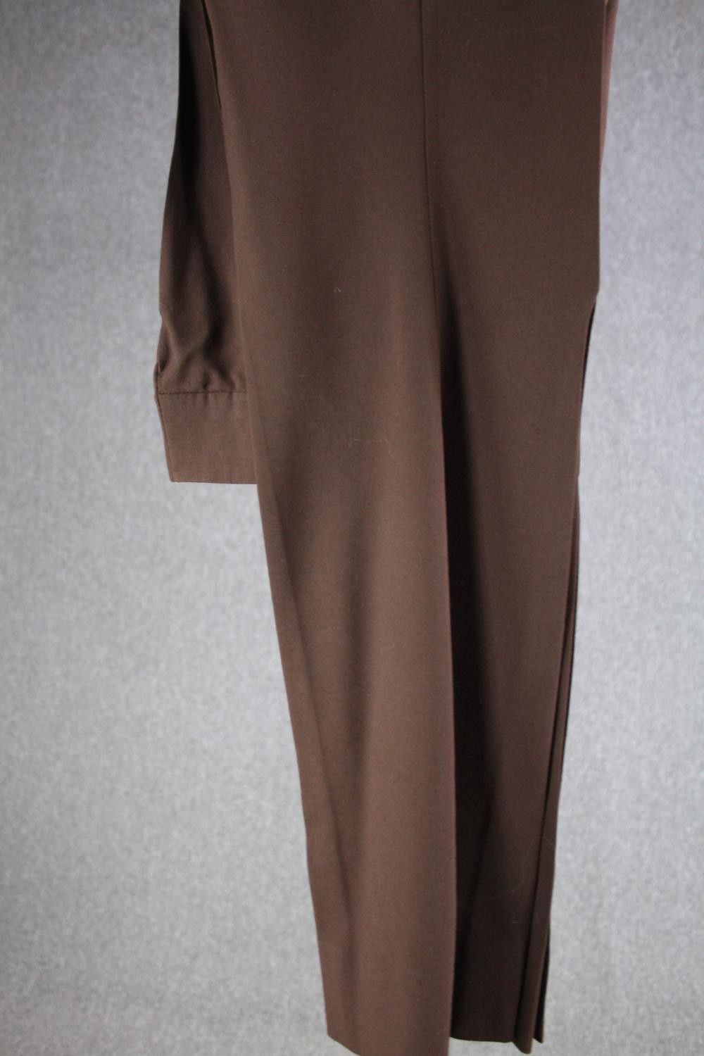 A bespoke made brown suit with statement collar and flared bottoms. - Image 5 of 7