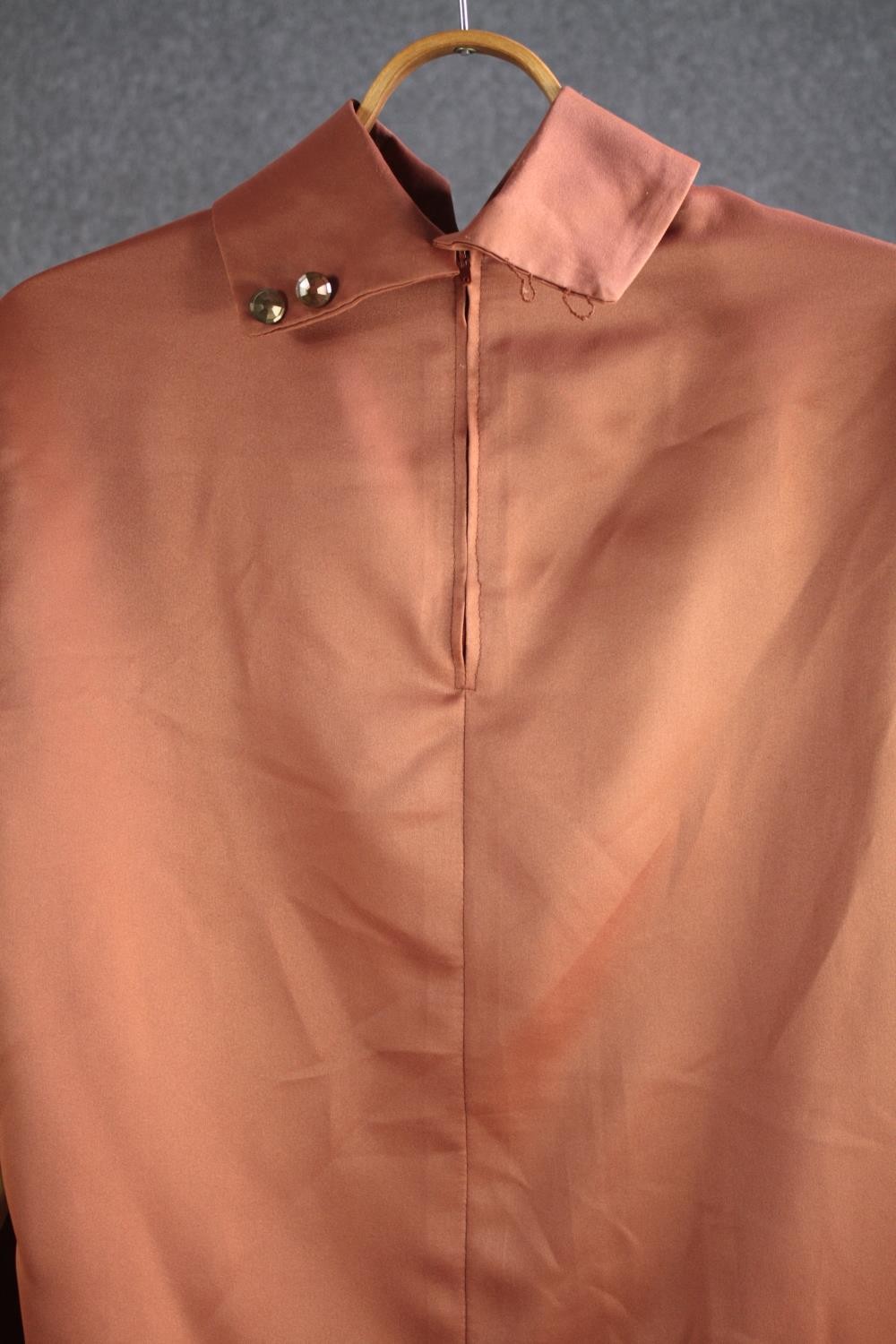 Two bespoke made silk shirts, one salmon and one gold with mother of pearl buttons. - Image 2 of 6