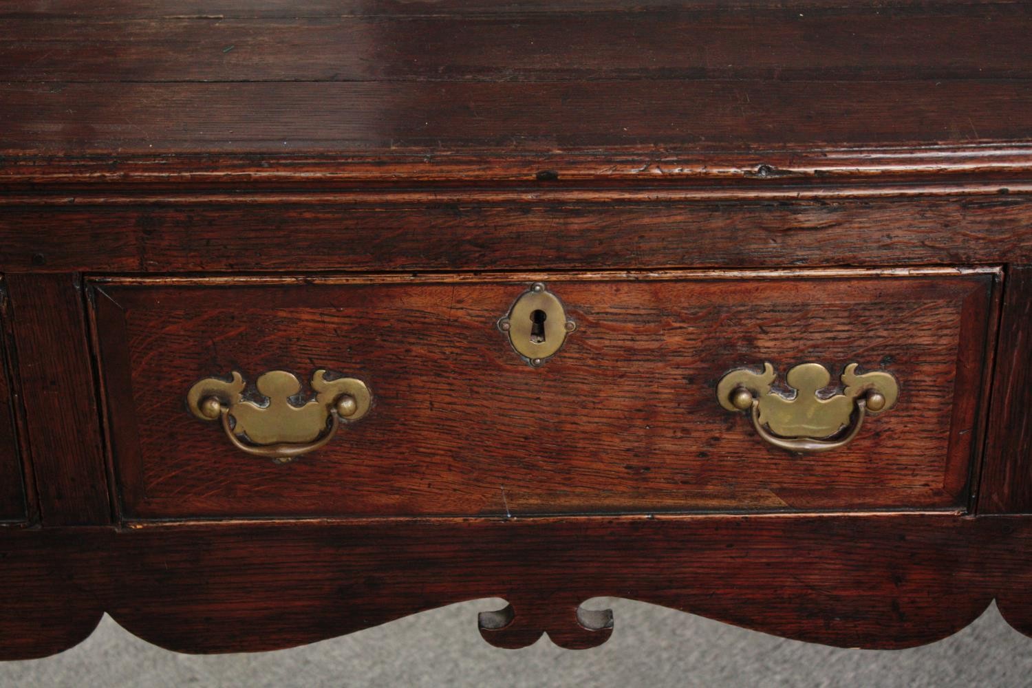 Dresser, 18th century oak and mahogany crossbanded, probably still with it's original locks and - Image 3 of 9