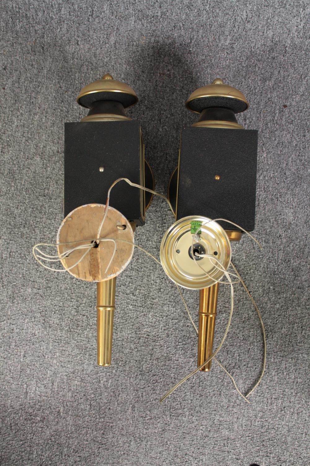 Two modern brass wall lights. Modelled on the style of coaching lamps. H.49cm. (each) - Image 5 of 5