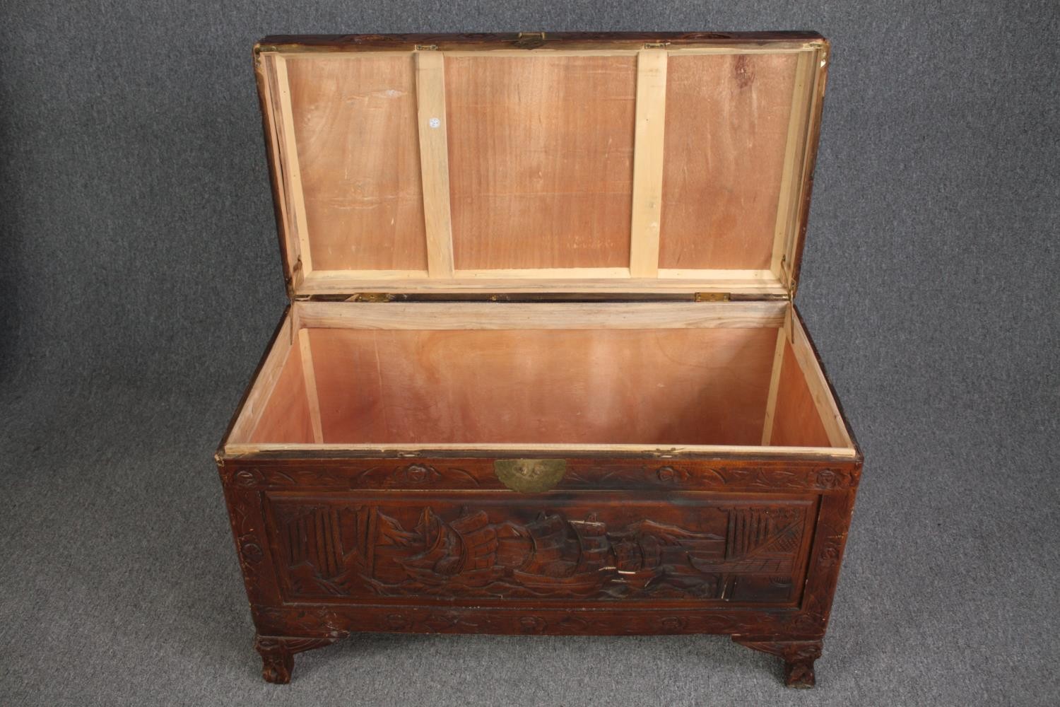 Coffer, Chinese carved camphor. H.60 W.100 D.50cm. - Image 5 of 6