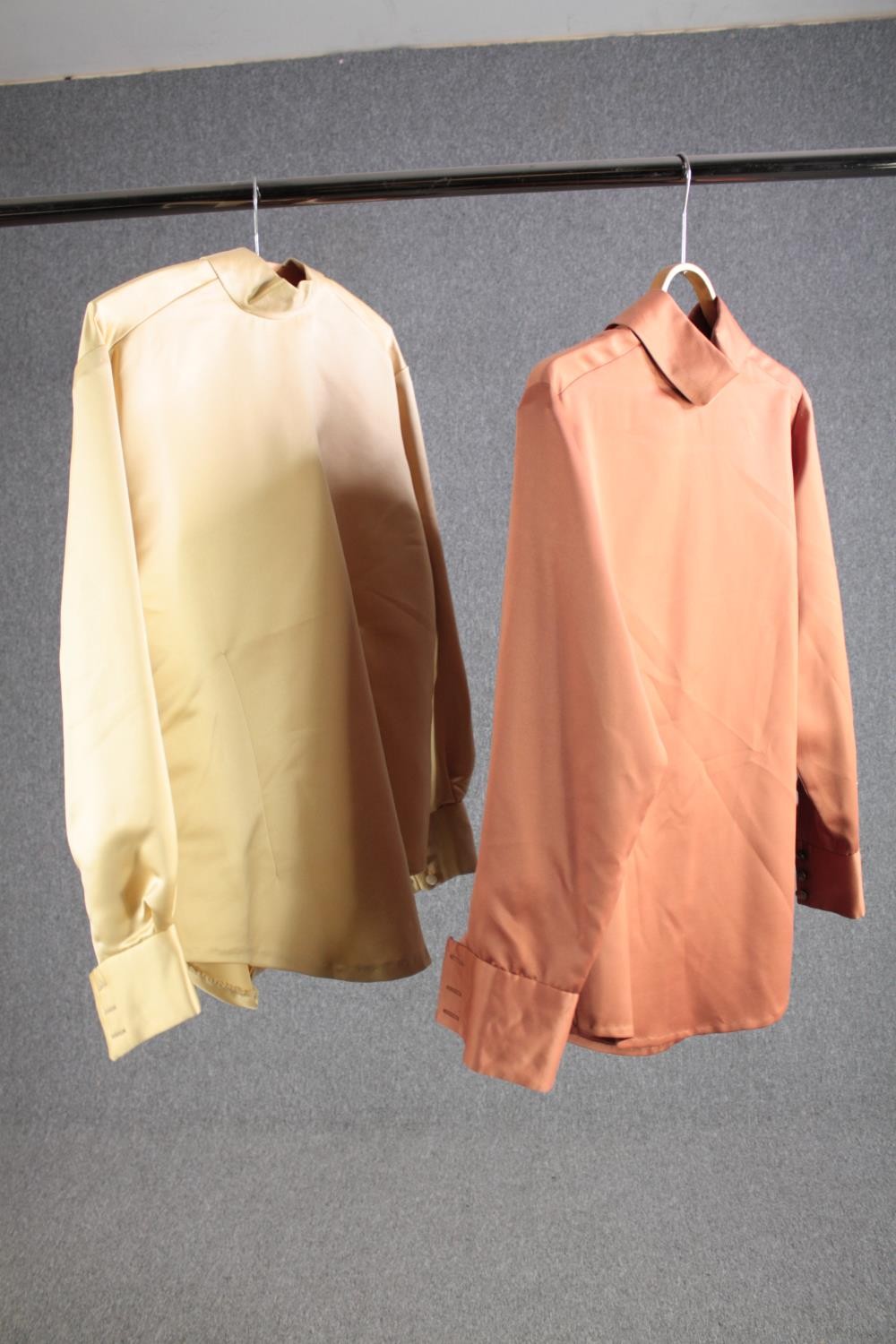 Two bespoke made silk shirts, one salmon and one gold with mother of pearl buttons. - Image 6 of 6