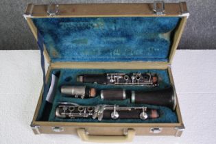 Clarinet made by Leblanc, Paris. Stamped Leblanc and in a Yamaha fitted case. L.35 W.20cm. (case)
