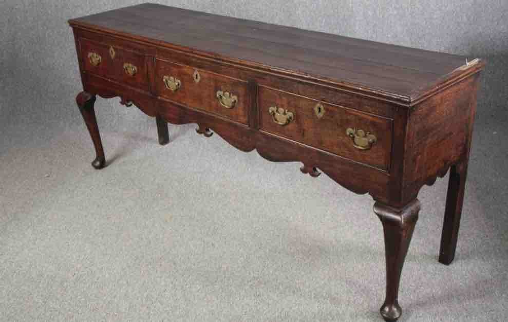 Dresser, 18th century oak and mahogany crossbanded, probably still with it's original locks and - Image 4 of 9