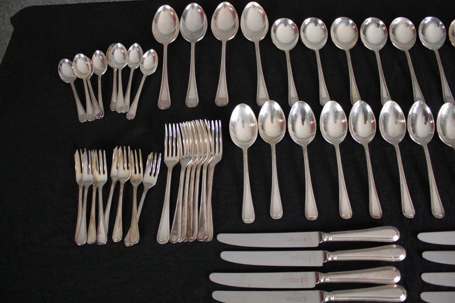 A mixed collection of silver plated cutlery for eight people.(84 pieces) - Image 3 of 10