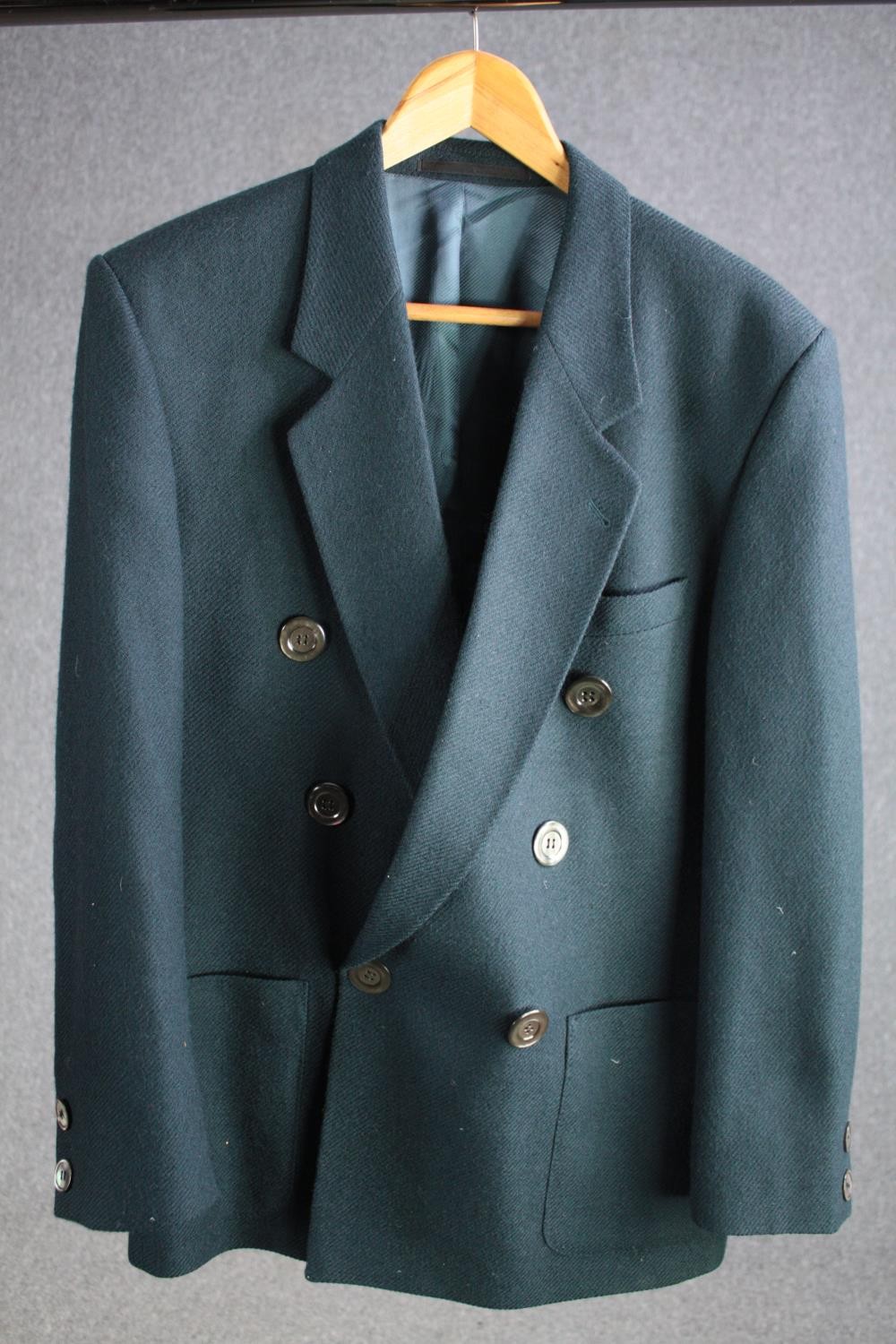 A vintage bespoke made teal silk mix jacket with mother of pearl buttons and maker's label. - Image 2 of 5