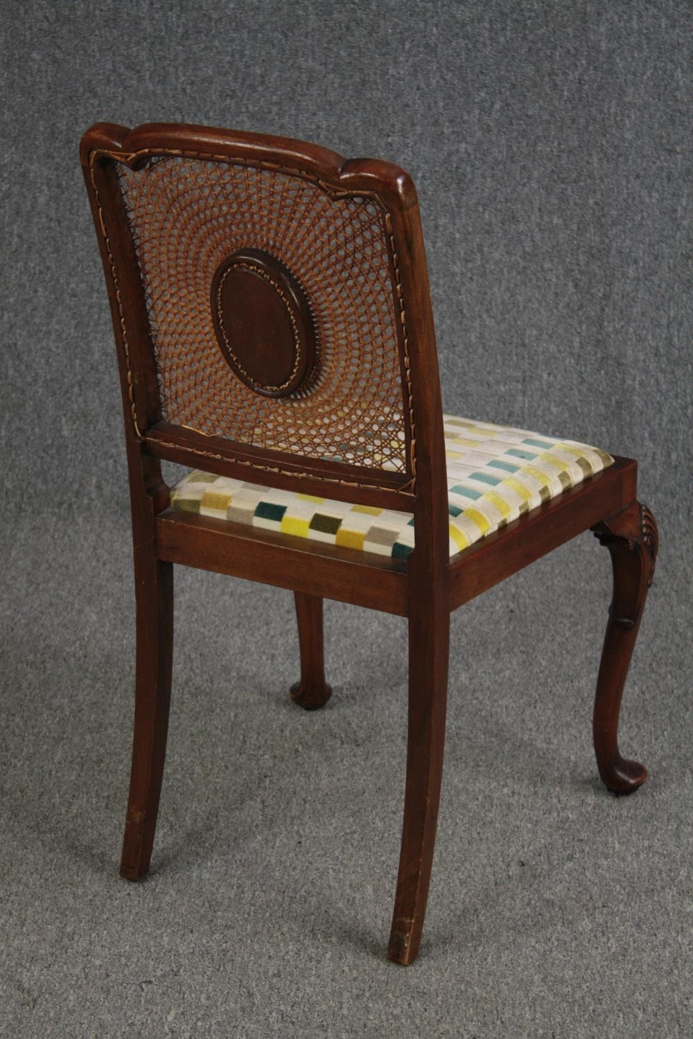 Dining chairs, a set of four Georgian style walnut with reupholstered drop in seats. - Image 5 of 6