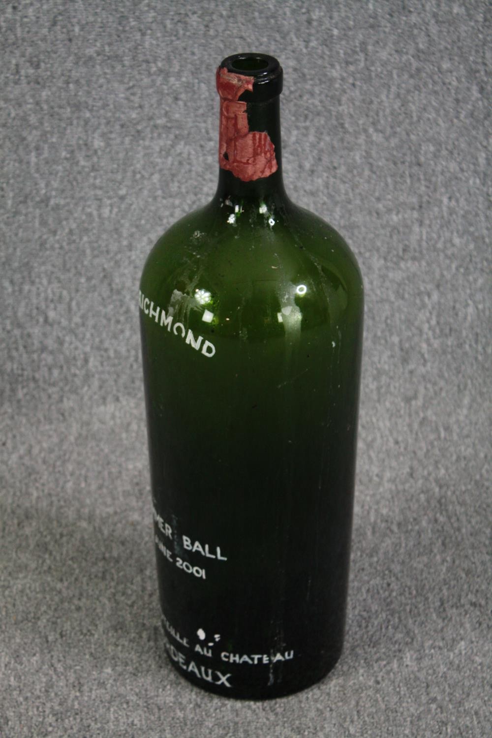 A large oversized wine bottle. Bouteille chateau, Bordeaux. Richmond Summer Ball 2001. H.63cm. - Image 3 of 3