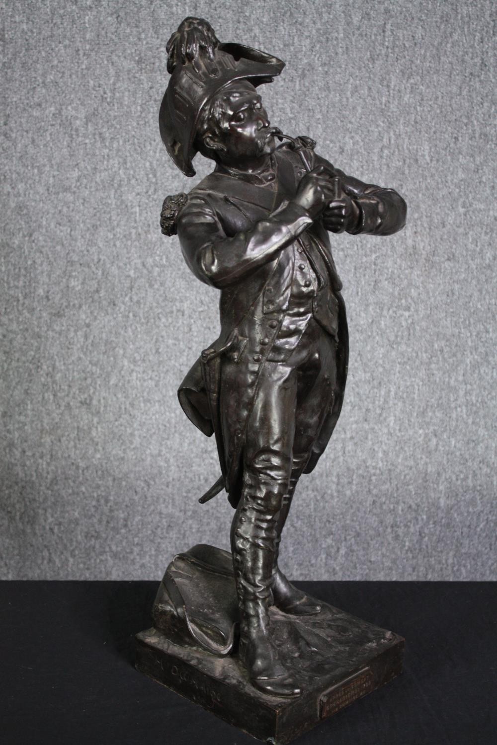 Etienne Henri Dumaige (1830-1888). After the Fight-Grenadier of 1792. Bronze with patina. H.66cm. - Image 2 of 8