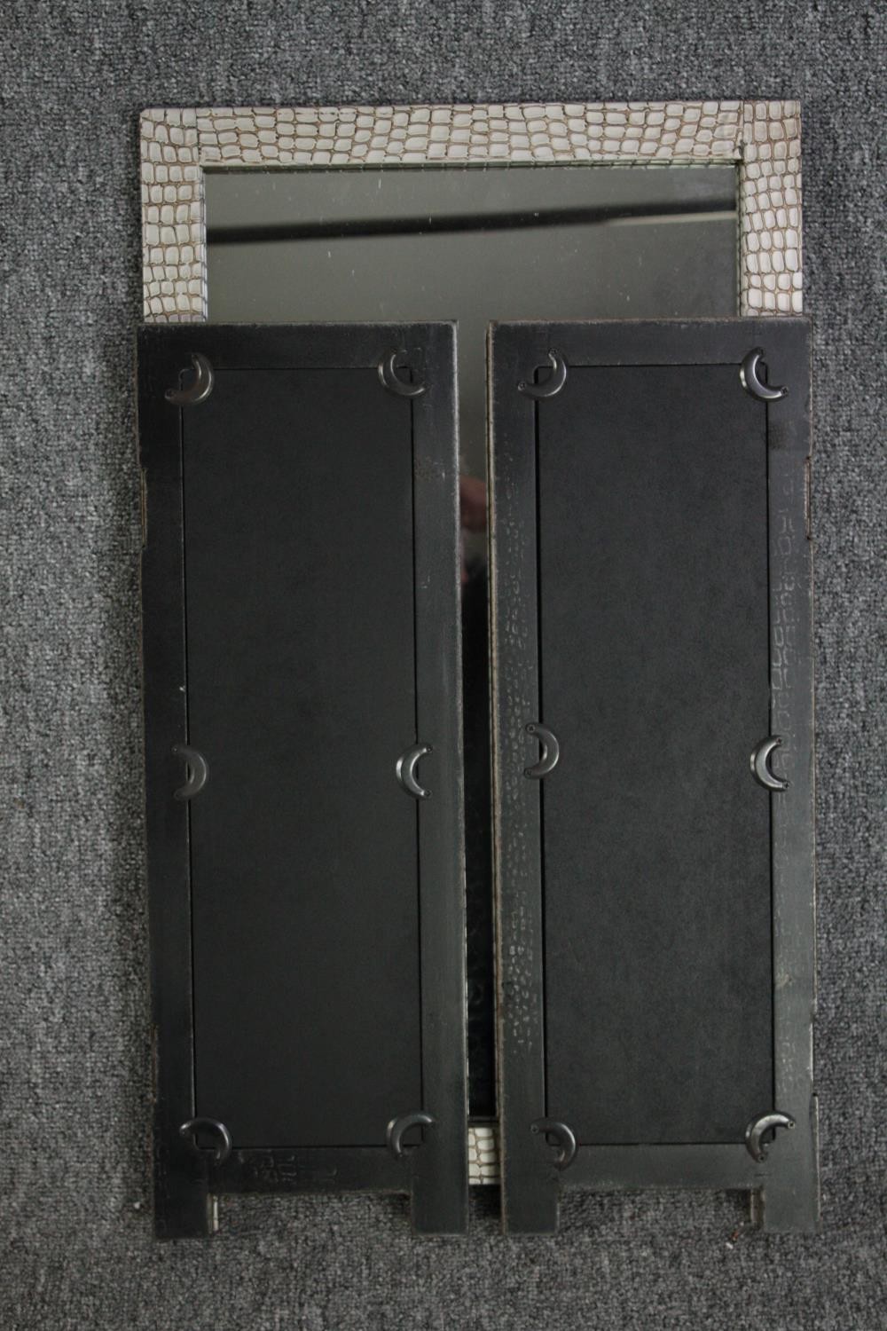 A triptych mirror and a contemporary arched mirror. H.100 W.29cm. (largest) - Image 5 of 7