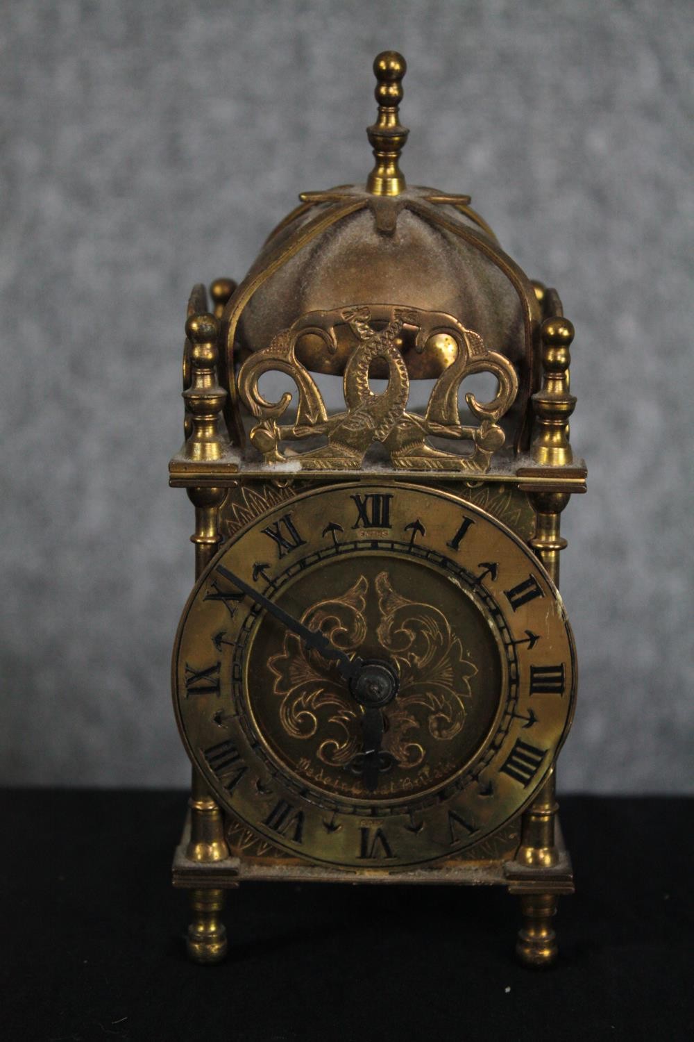 Mixed collection. A 19th century brass inlaid rosewood sewing box, brass clock and copper - Image 4 of 14