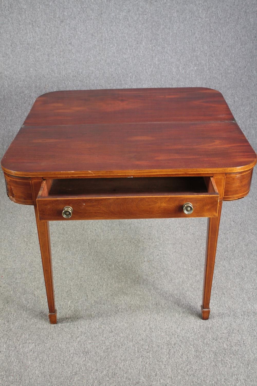 Tea table, Georgian mahogany with satinwood inlay. H.73 W.96 D.102. (ext) - Image 5 of 7