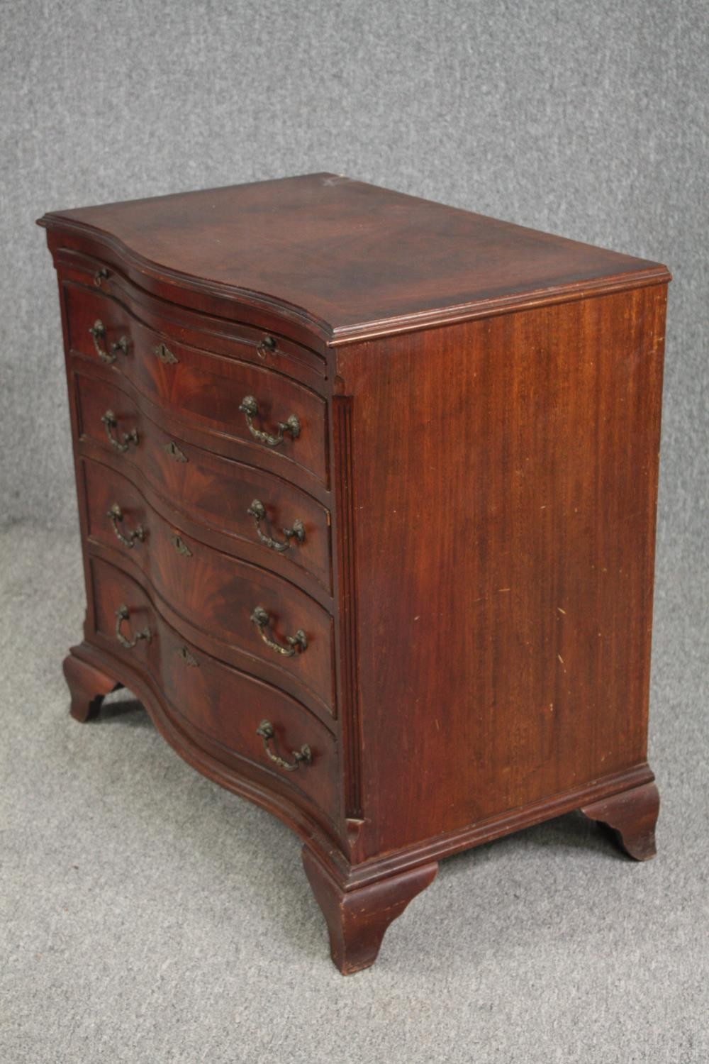 Chest of drawers, Georgian style flame mahogany. H.78 W.78 D.47cm. - Image 3 of 7