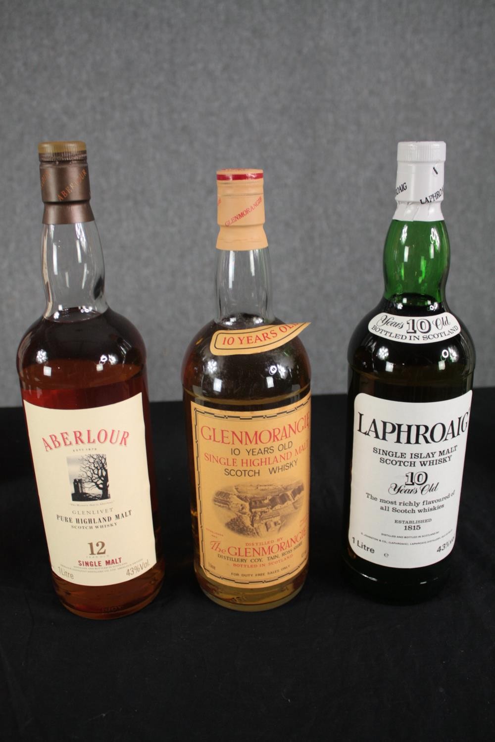 Six bottles of unopened whiskey. Three bottles of Laphroaig, two bottles of Glenmorangie and one - Image 5 of 5