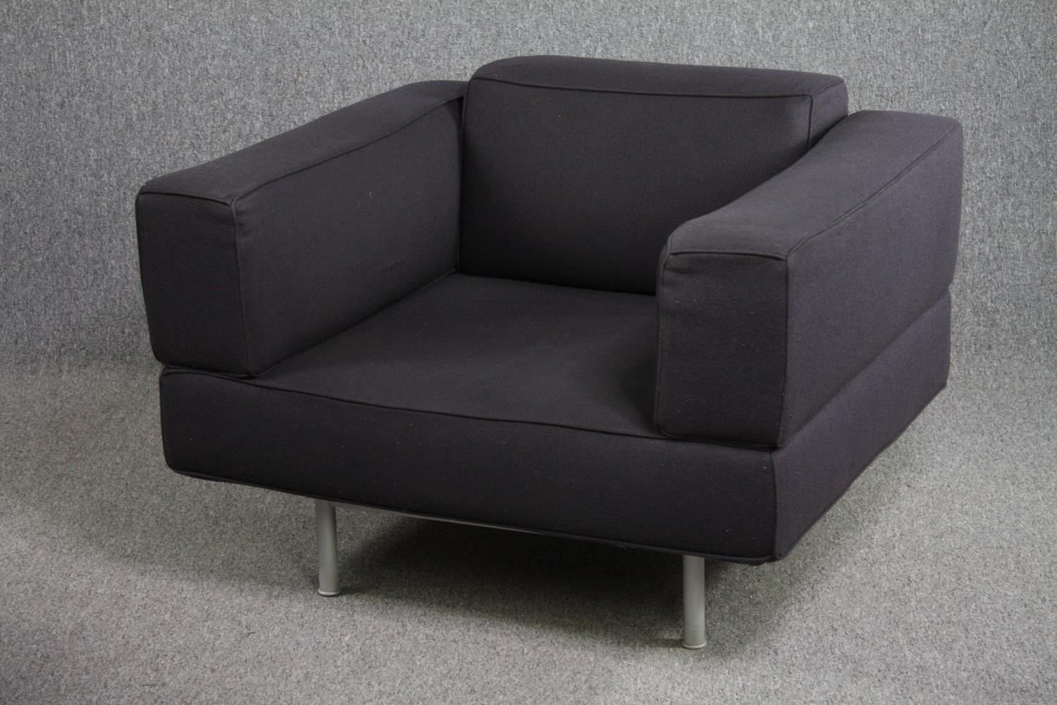 A pair of Reef swivel armchairs by Piero Lissoni for Cassina. H.70 W.100 D.86cm. (each) - Image 2 of 8