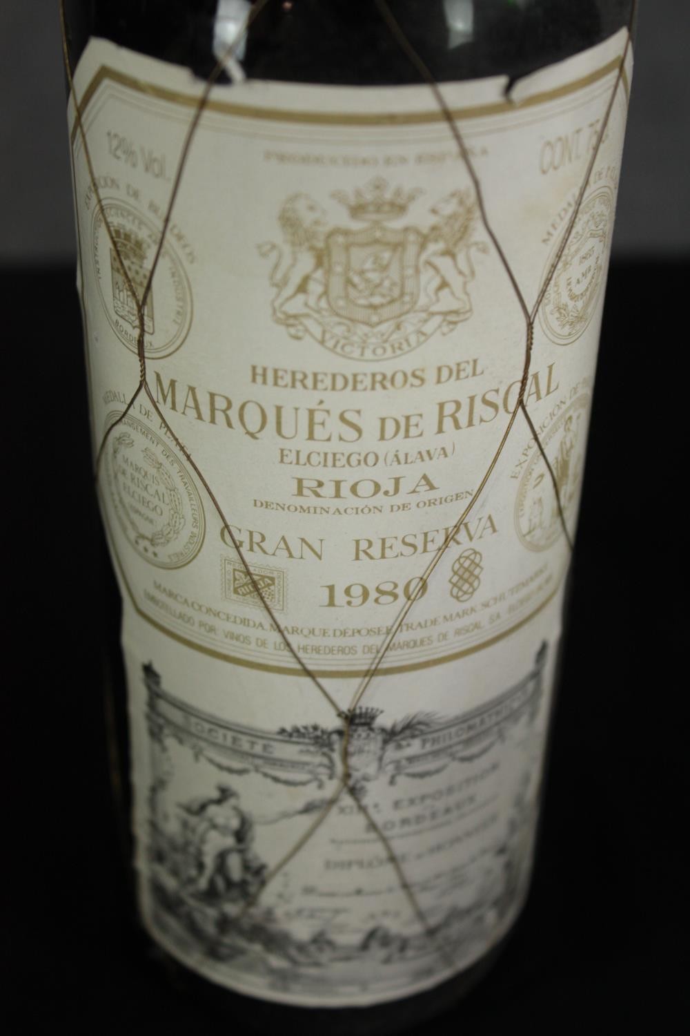 Twelve bottles of Rioja wine mostly dating from the 80s. Including Marques de Caceres and other - Image 3 of 9