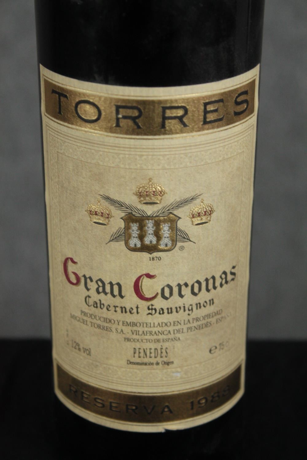 Nine bottles of Rioja and one bottle of Torres from the 70s and 80s. Includes Marqués de - Image 8 of 8