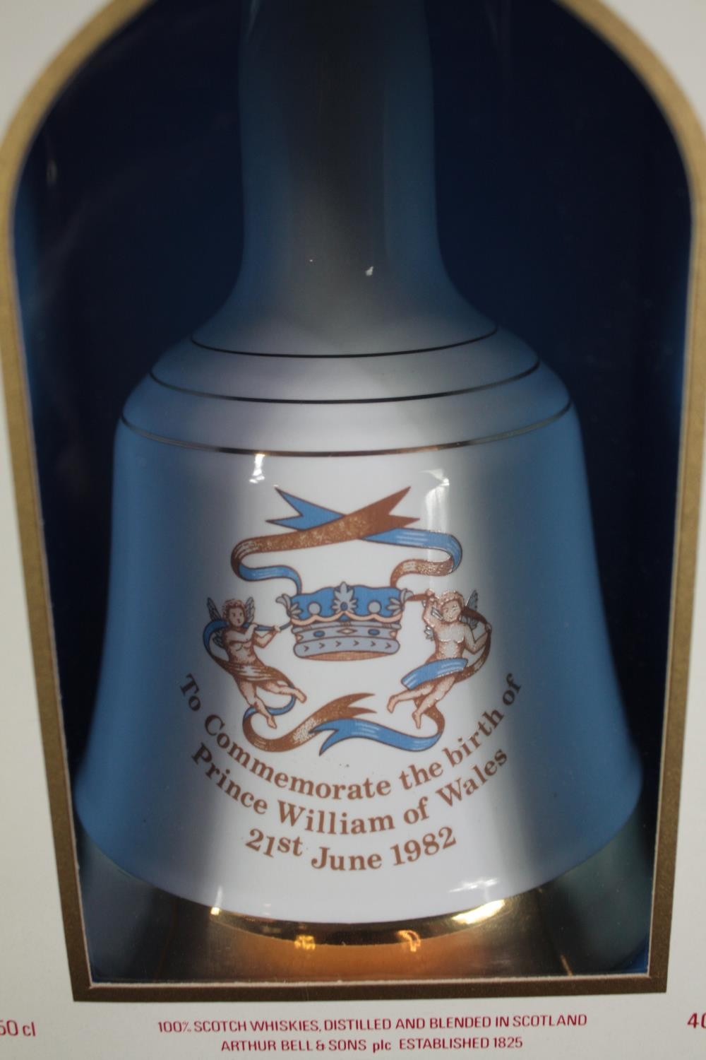 Bell's Whisky. An open box of nine unopened presentation decanter bottles. Special edition, issued - Image 3 of 5