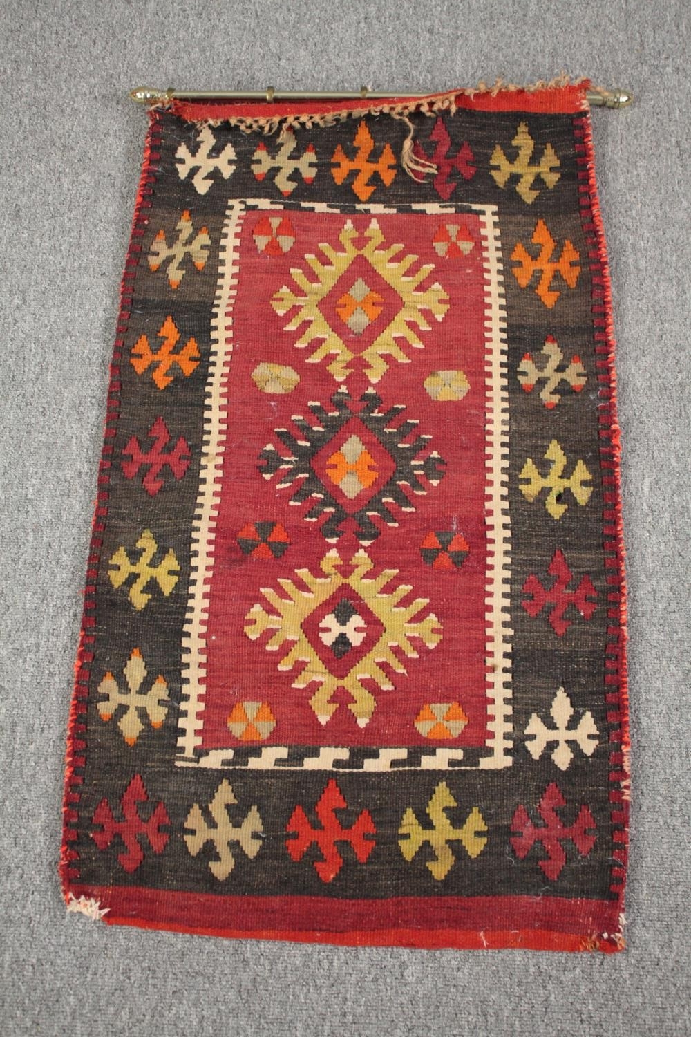 An Eastern rug along with a Kelim runner. L.137 W.60cm. (largest) - Image 2 of 8