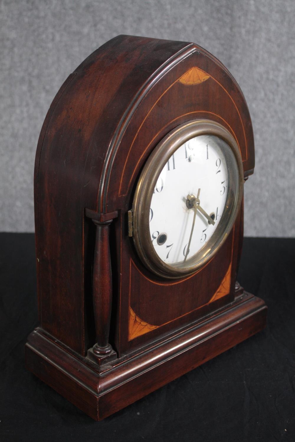 An Edwardian mahogany and satinwood mantel clock with a replacement modern movement. H.38 W.28 D. - Image 3 of 5