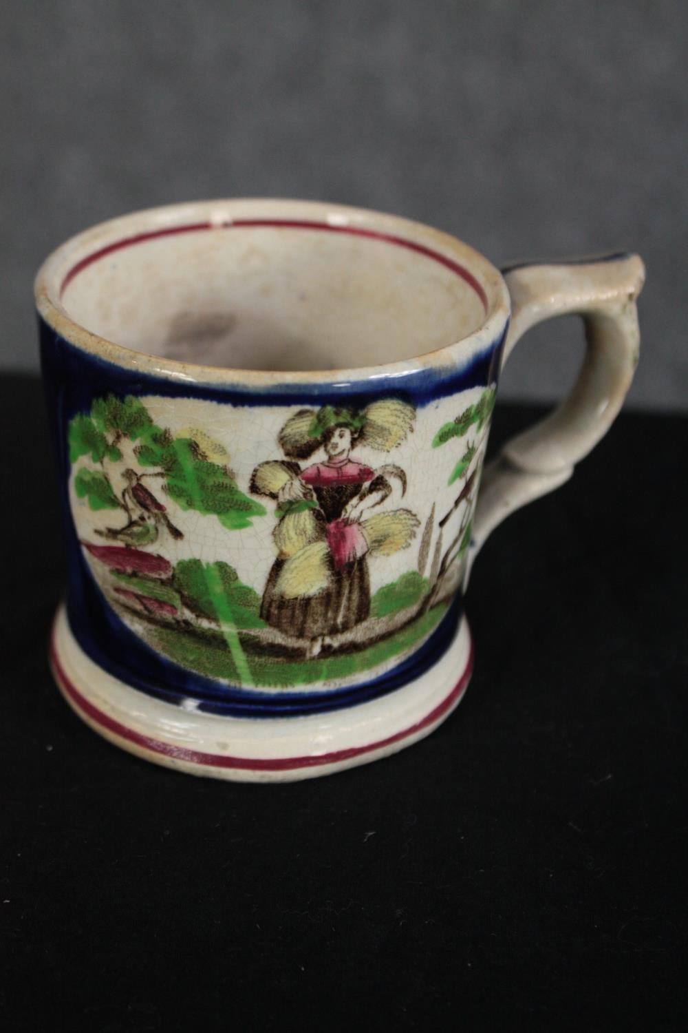 A mixed collection of 19th century cups, tea bowls and saucers. Dia.14cm. (largest) - Image 5 of 7