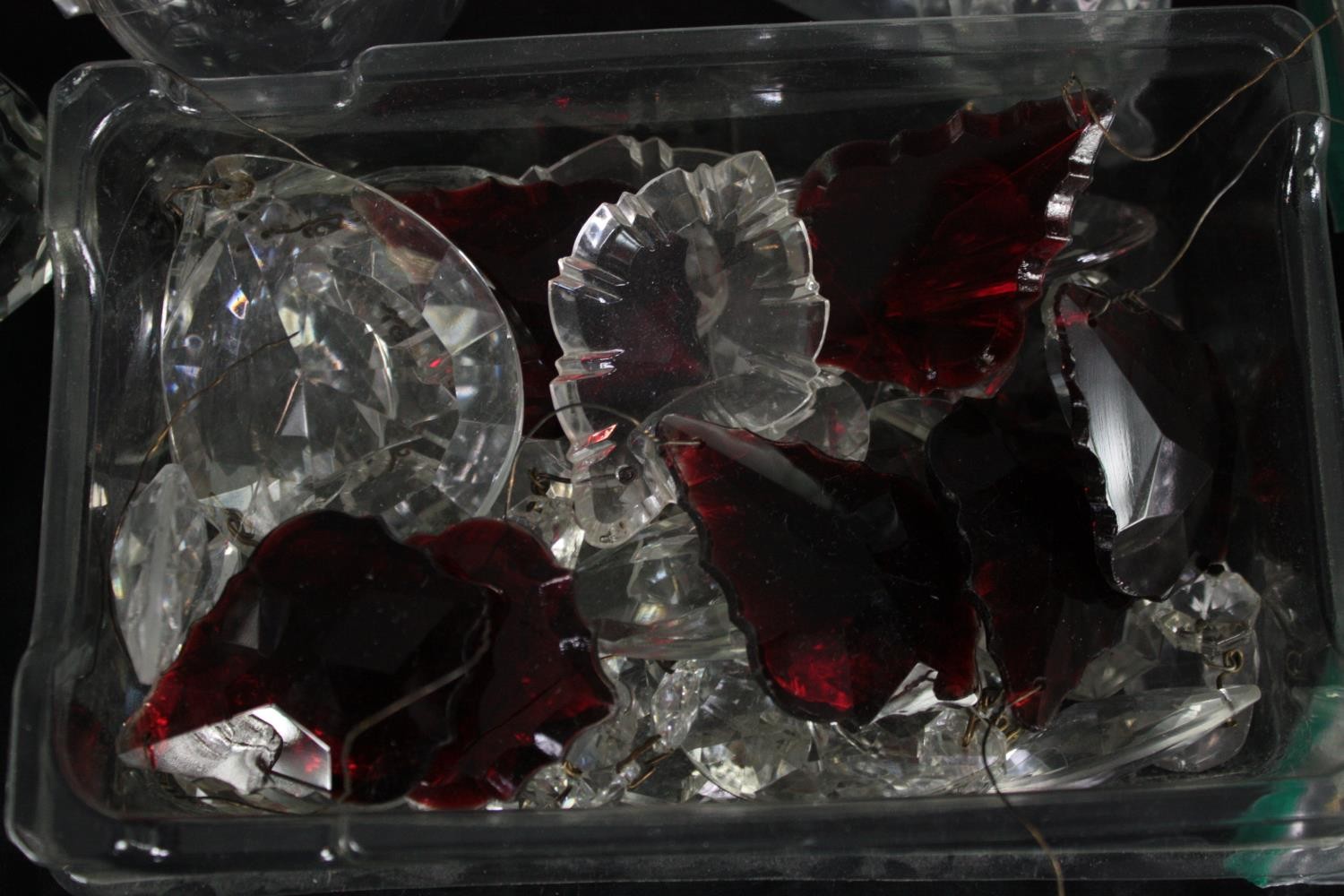 A box of glass chandelier parts. - Image 2 of 10
