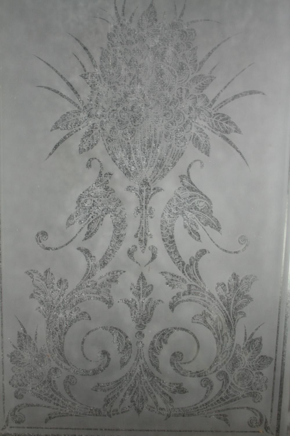 A pane of vintage etched glass. H.101 W.58cm. - Image 6 of 6