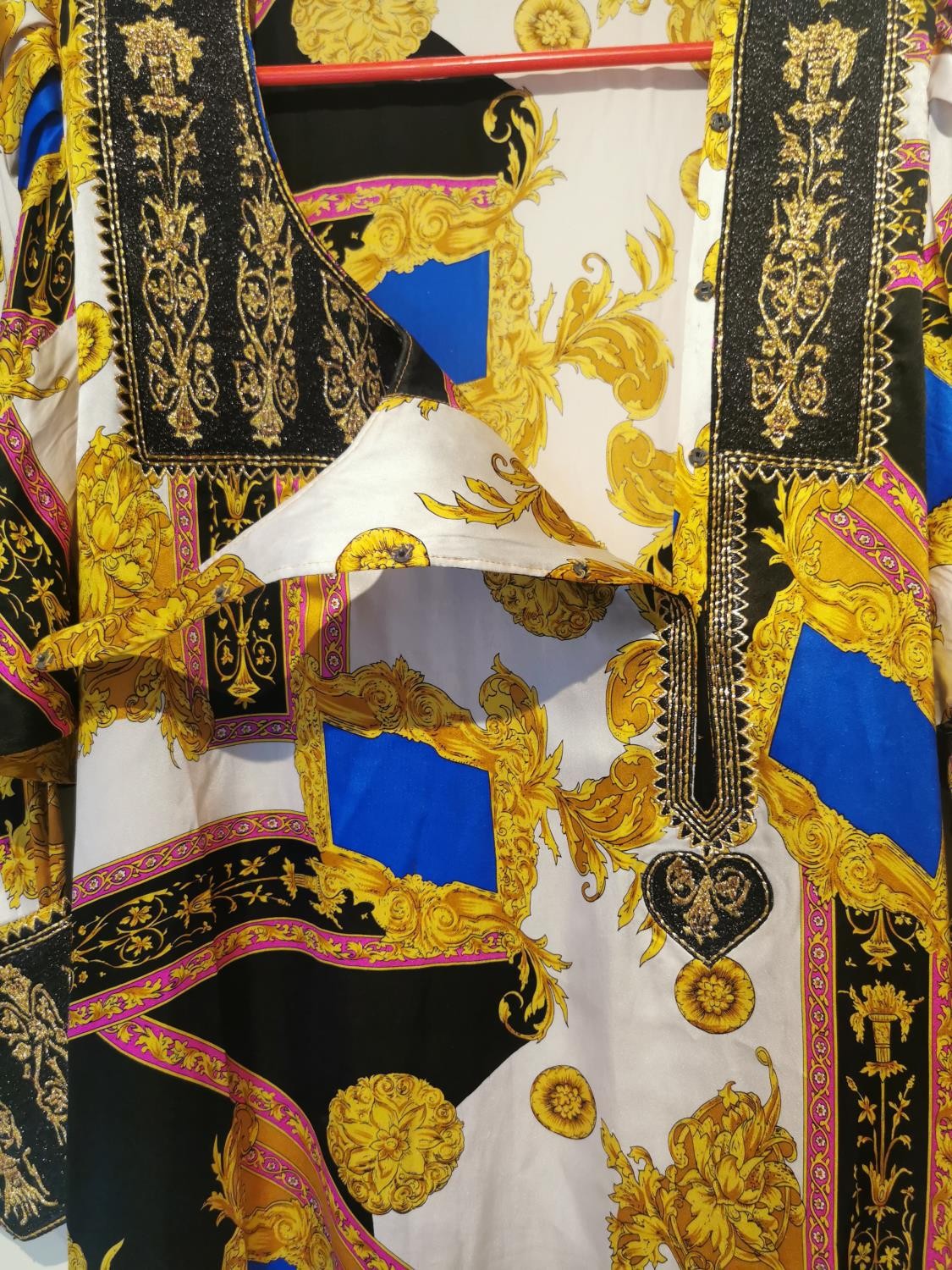 After Versace, a vintage royal blue, gold and white silk Middle Eastern bespoke made robe with - Image 6 of 6
