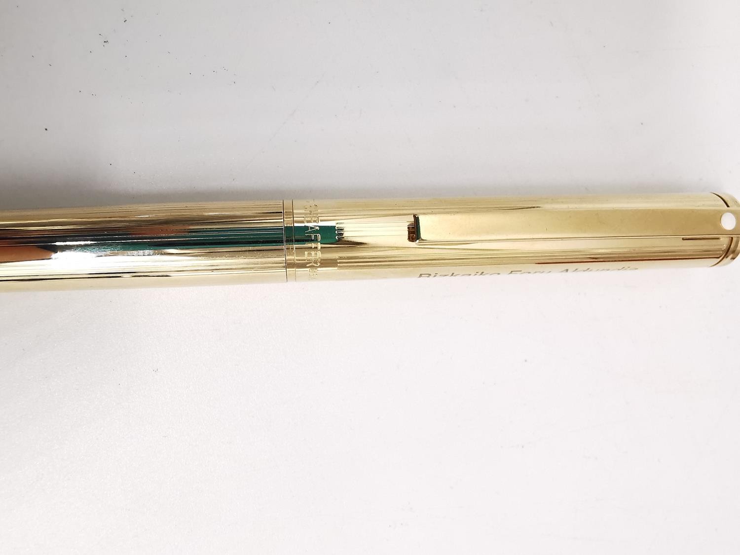 Two cased sets of vintage fountain pens, including a gold plated Schaeffer set with gold plated nibs - Image 3 of 12