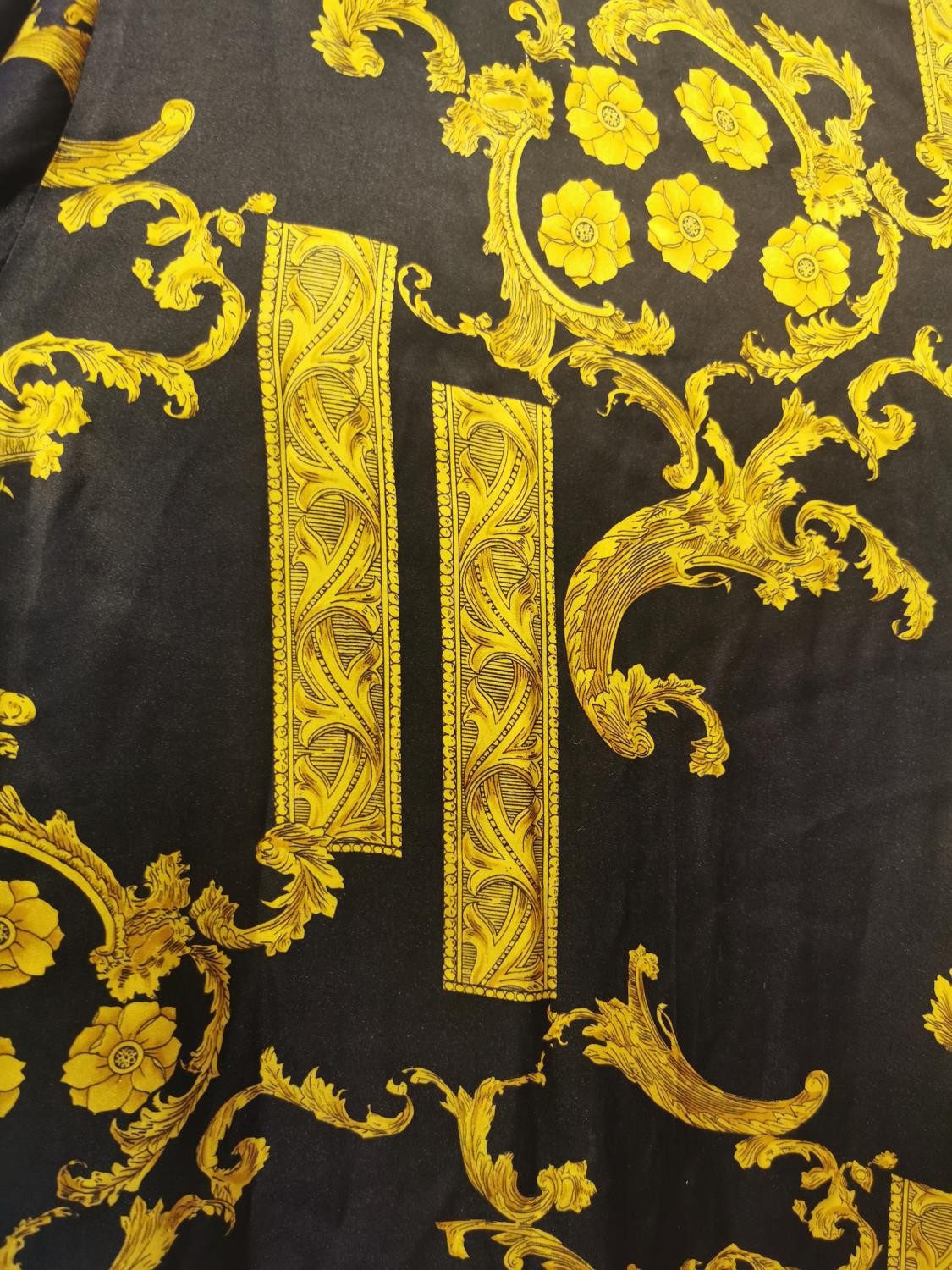 After Versace, a vintage black and gold silk Middle Eastern bespoke made robe with renaissance - Image 4 of 6