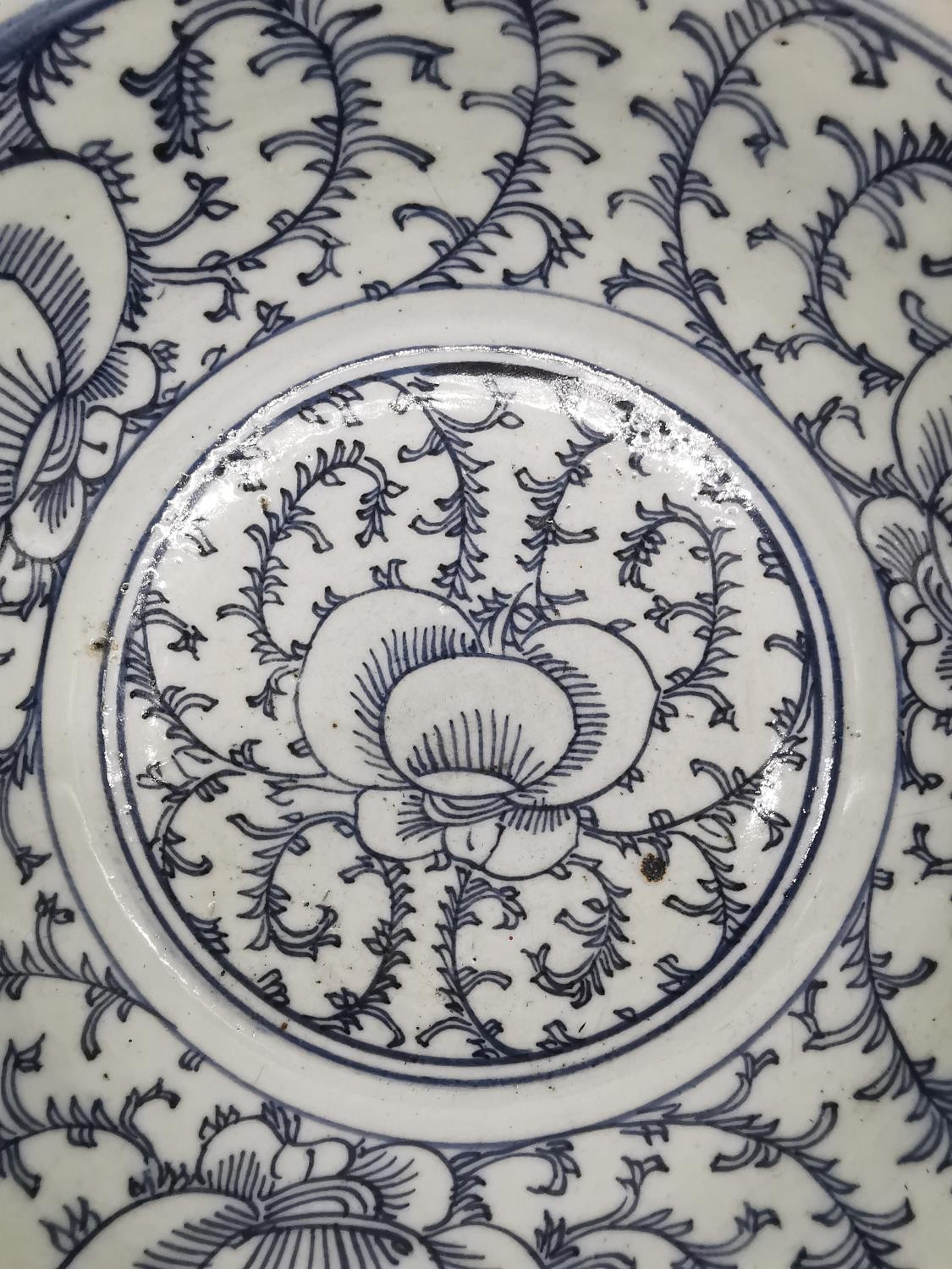 A 19th century Batavia Chinese ceramic basin with hand painted stylised lotus flowers and - Image 2 of 6