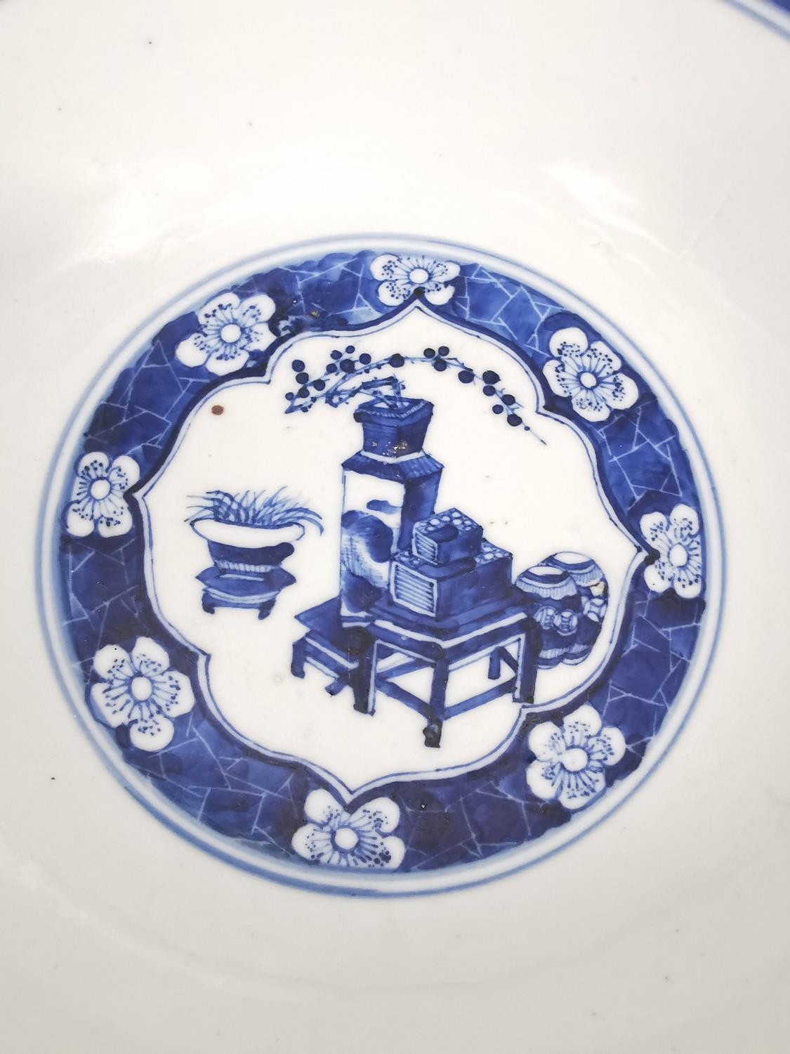 A 19th century Chinese blue and white porcelain footed large bowl with hand painted precious objects - Image 2 of 9