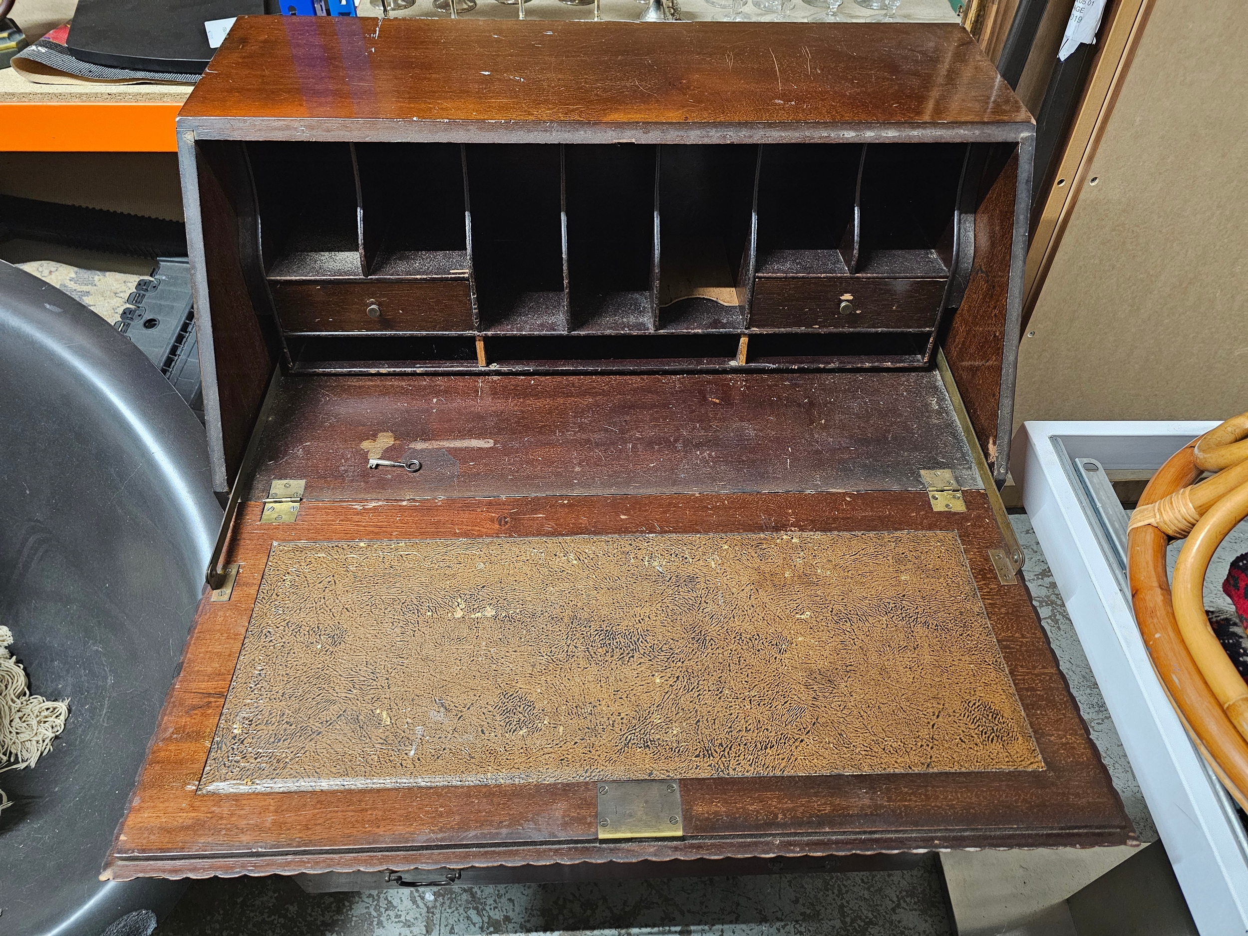 Bureau, Georgian style mahogany. H.103 W.76 D.45cm. - Image 5 of 5