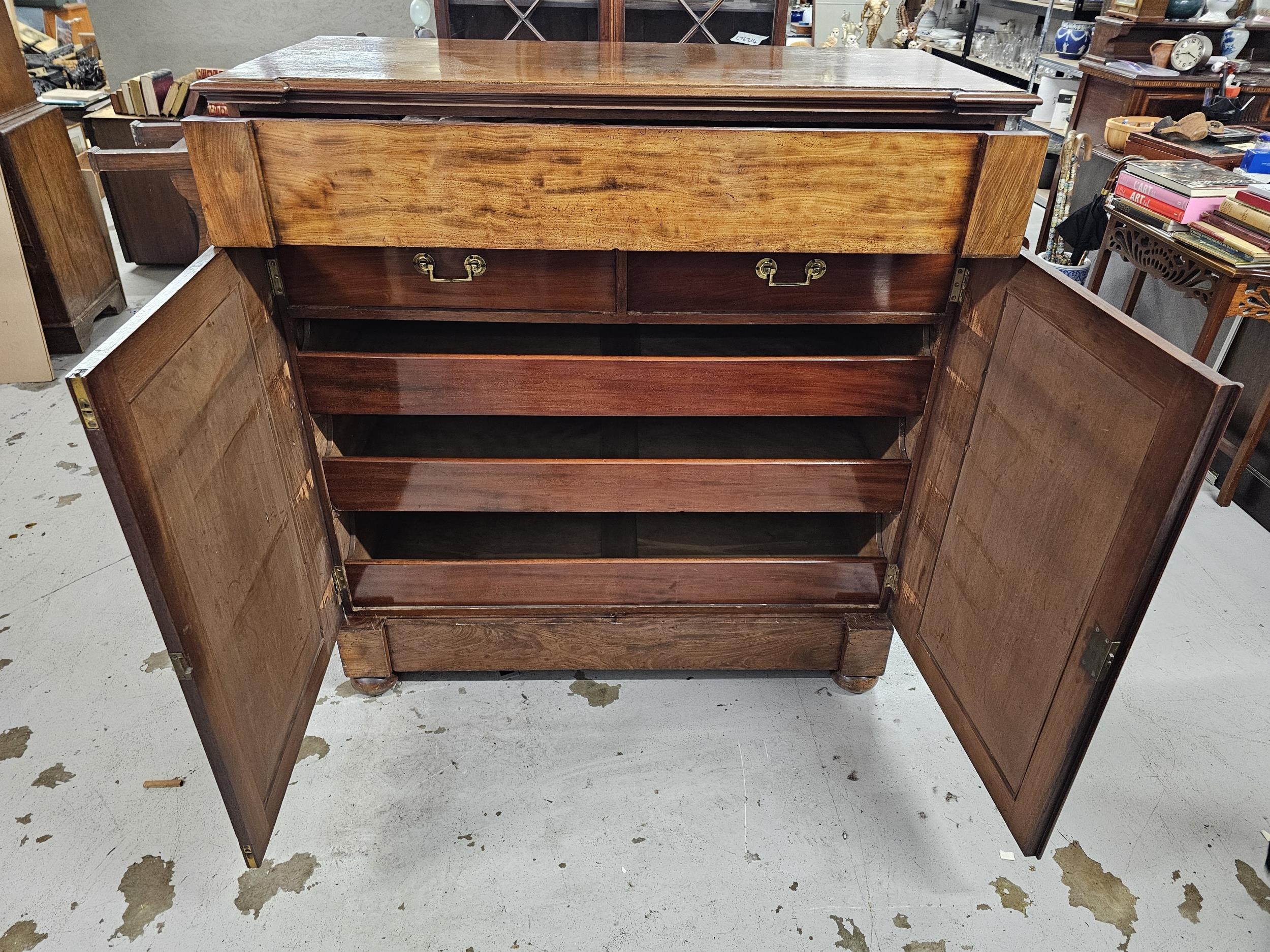 Linen press cabinet, early 19th century mahogany with frieze drawer and fitted interior. H.130 W. - Image 3 of 5