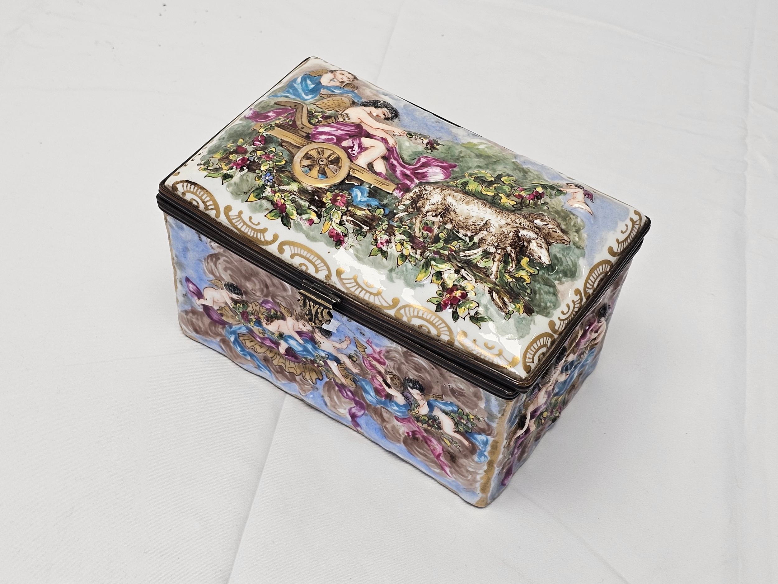 A 20th century Naples Capodimonte rectangular hand painted ceramic lidded box, moulded in low relief - Image 2 of 8