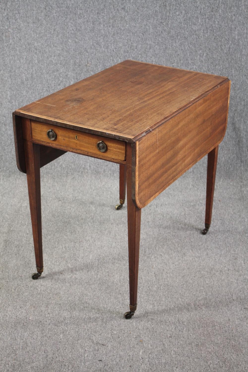 Pembroke table, late Georgian mahogany and satinwood crossbanded. H.72 W.98 D.75cm. (ext) - Image 3 of 7