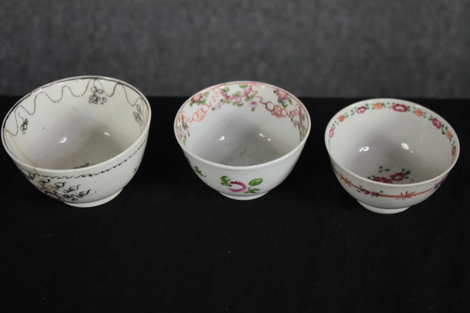A mixed collection of 19th century cups, tea bowls and saucers. Dia.14cm. (largest) - Image 3 of 7