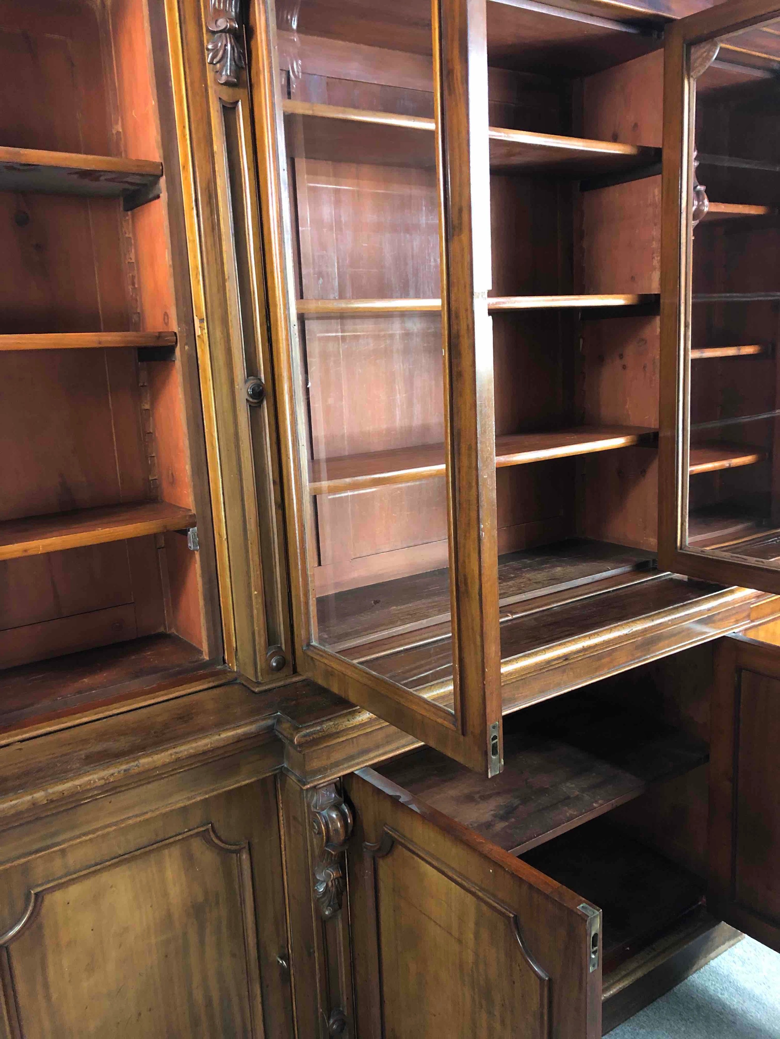 A mid 19th century mahogany breakfront library bookcase. H.234 W.242 D.48cm. (Comes in four sections - Image 6 of 7