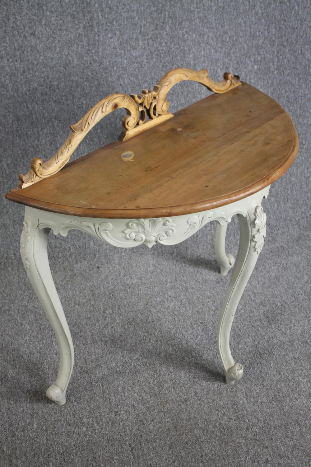 A carved and painted console table on slender cabriole supports. H.88 W.90 D.42cm. - Image 2 of 4