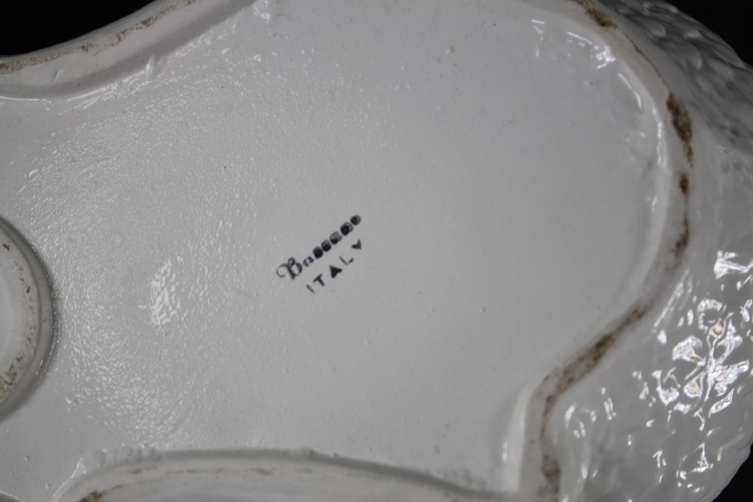 Two white ceramic planters. Stamped made in Italy and signed indistinctly by the maker. H.30cm. ( - Image 7 of 7