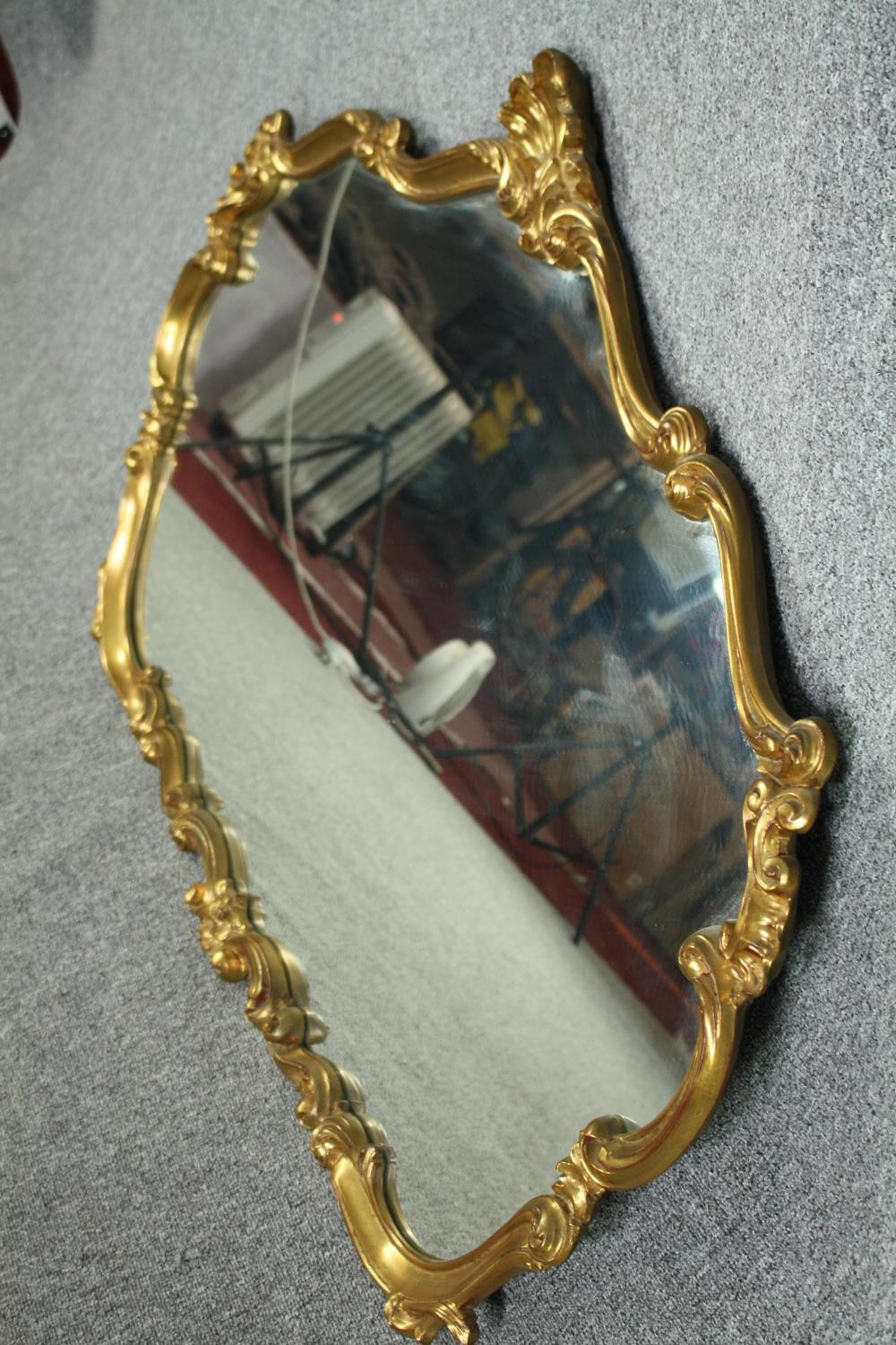 Wall mirror, contemporary in Rococo style frame. H.90 W.120cm. - Image 3 of 4