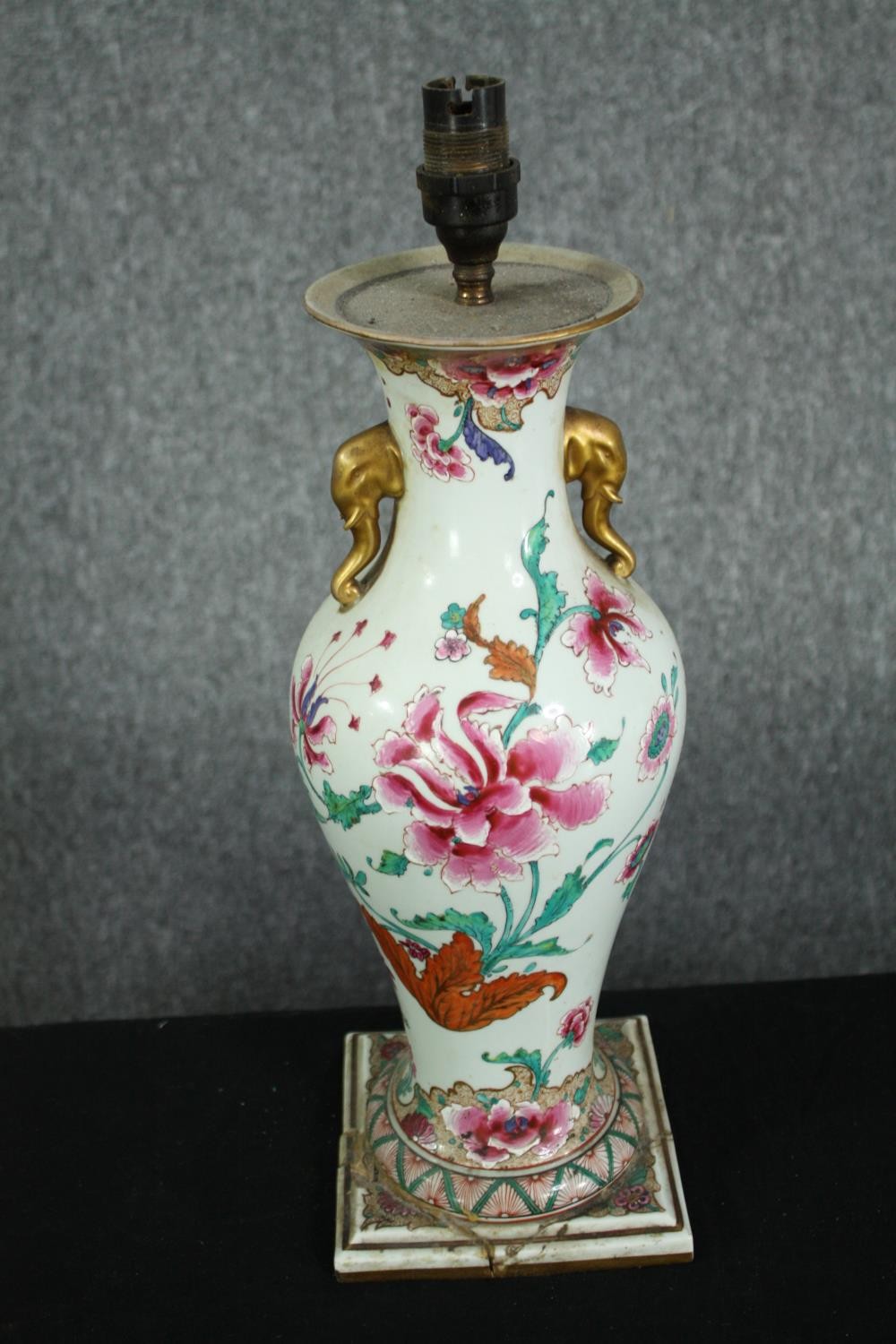 A 19th century hand painted porcelain vase turned table lamp decorated with stylised flowers and - Image 3 of 5